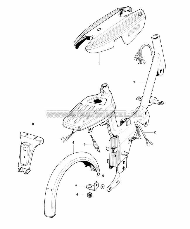 F10 - FRAME AND REAR FENDER