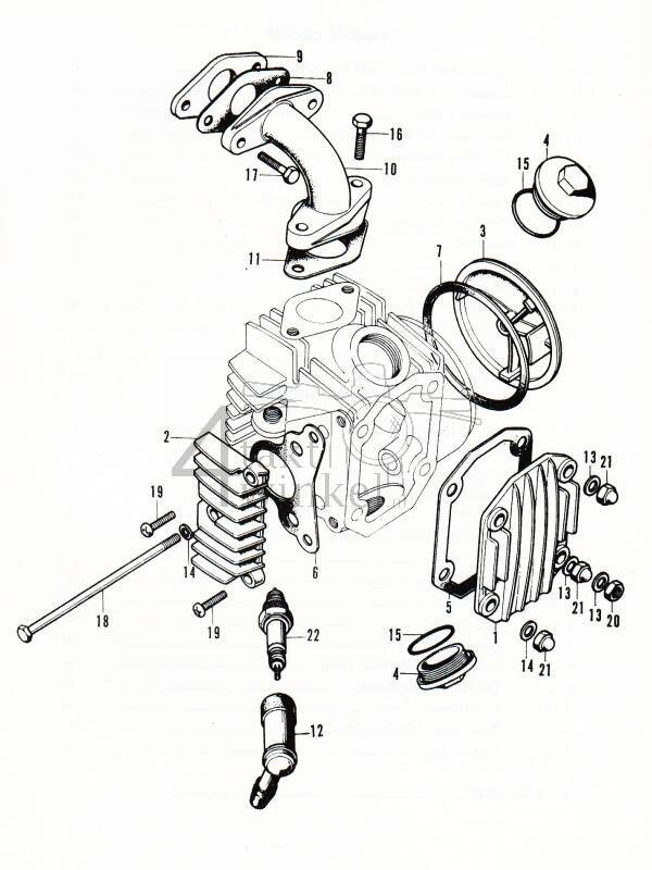 E1 - Cylinder Head Cover - Inlet Pipe - Spark Plug