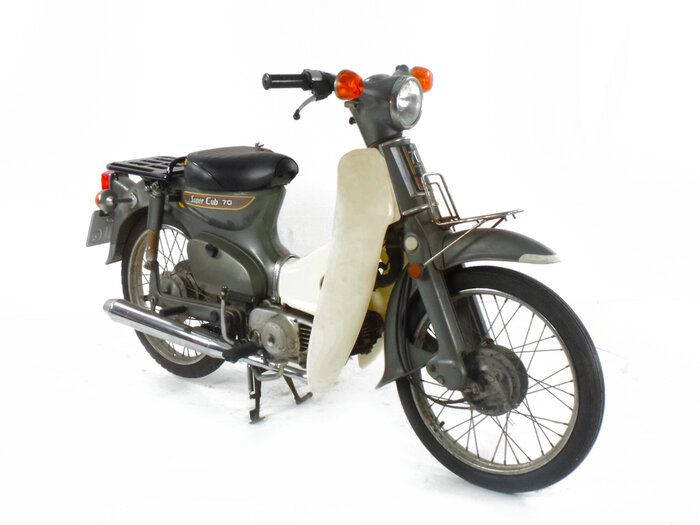「C70」と「C70」と「C70」 1576240899.jpg