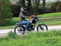 FOR RENT: Mash Fifty, black