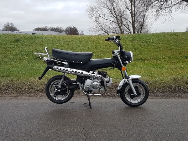 Verkocht! Zhenhua Dax 50cc, EFI, Euro4, Zwart - 4taktwinkel.nl