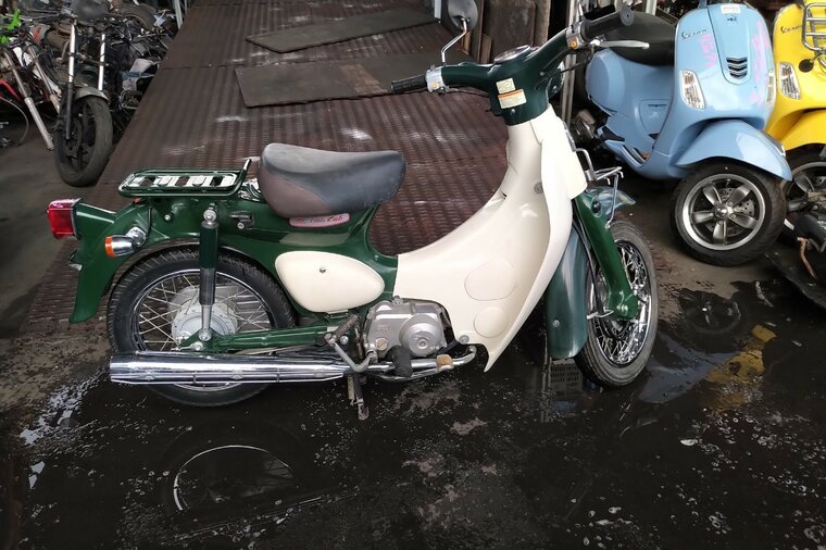 EXPECTED: Honda C50 Little Cub, Japanese, Green, 3342 km