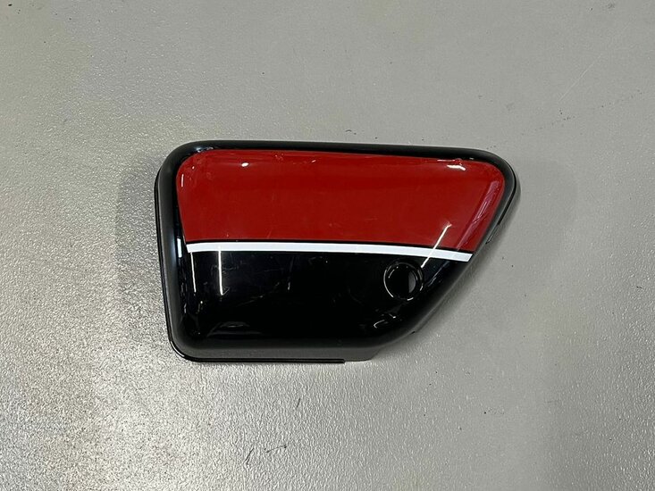 side cover, left (black/red), Hanway / Agm cafe racer, used product