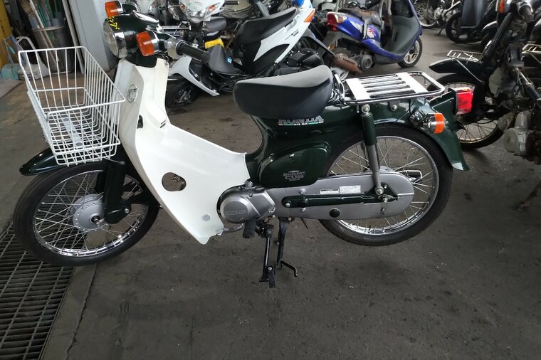 EXPECTED: Honda C50 NT, Japanese, Green, 6167 km