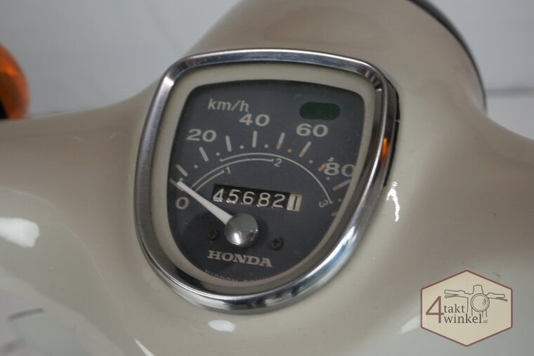 Honda C70 OT, 125cc, custom
