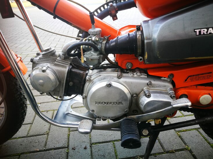 Honda CT90 K4, orange, 2963 miles