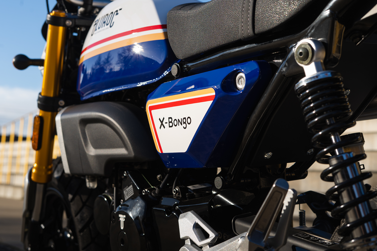 Bluroc X-Bongo EFI, 50cc, Euro 5, Bleu strike racing