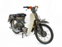 SOLD Honda C70 Japanese, gray, 6785km, with papers!