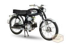 Honda C320s, Black