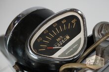 Honda C320s, Black