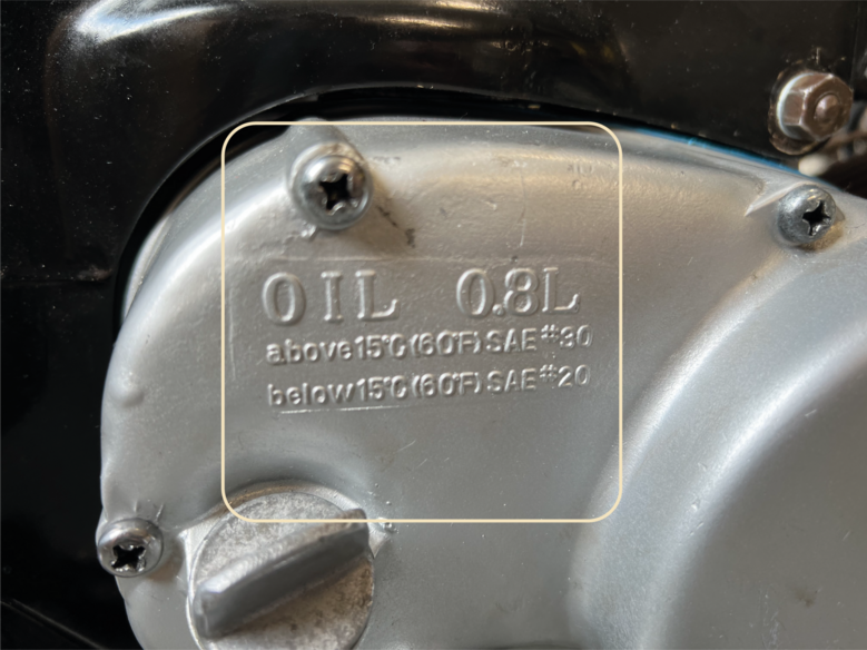What kind of oil do I use in my 4-stroke moped?