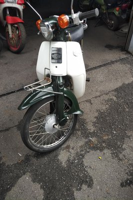 Honda C50 NT Japans, groen, 1586 km