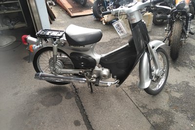 Honda C50 NT Japans, groen, 1586 km