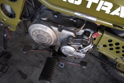 Honda C50 NT Japans, groen, 1586 km