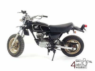 RESERVED! Honda Ape 50, 8991km, with papers!