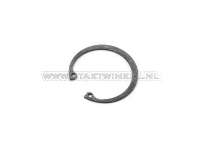 Front fork pipe clip above oil seal, SS50, CD50