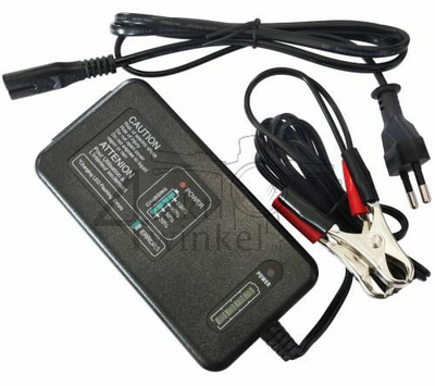 Battery charger, 12 volts, 3.3 ampere