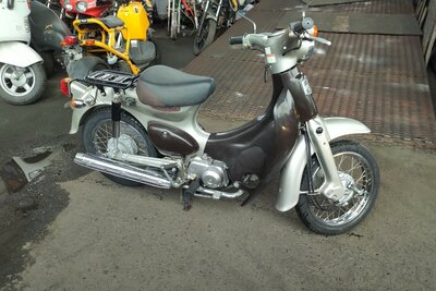 EXPECTED: Honda C50 NT, Japanese, Silver, 6849 km