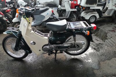 EXPECTED: Honda C90 NT, Japanese, Green, 7042 km