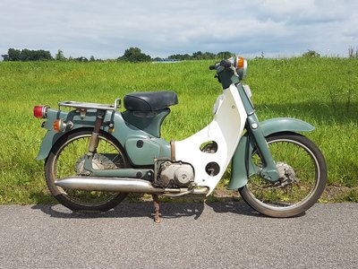 Fully restored! Honda C50 OT Japanese, Red, 3321 km, with papers